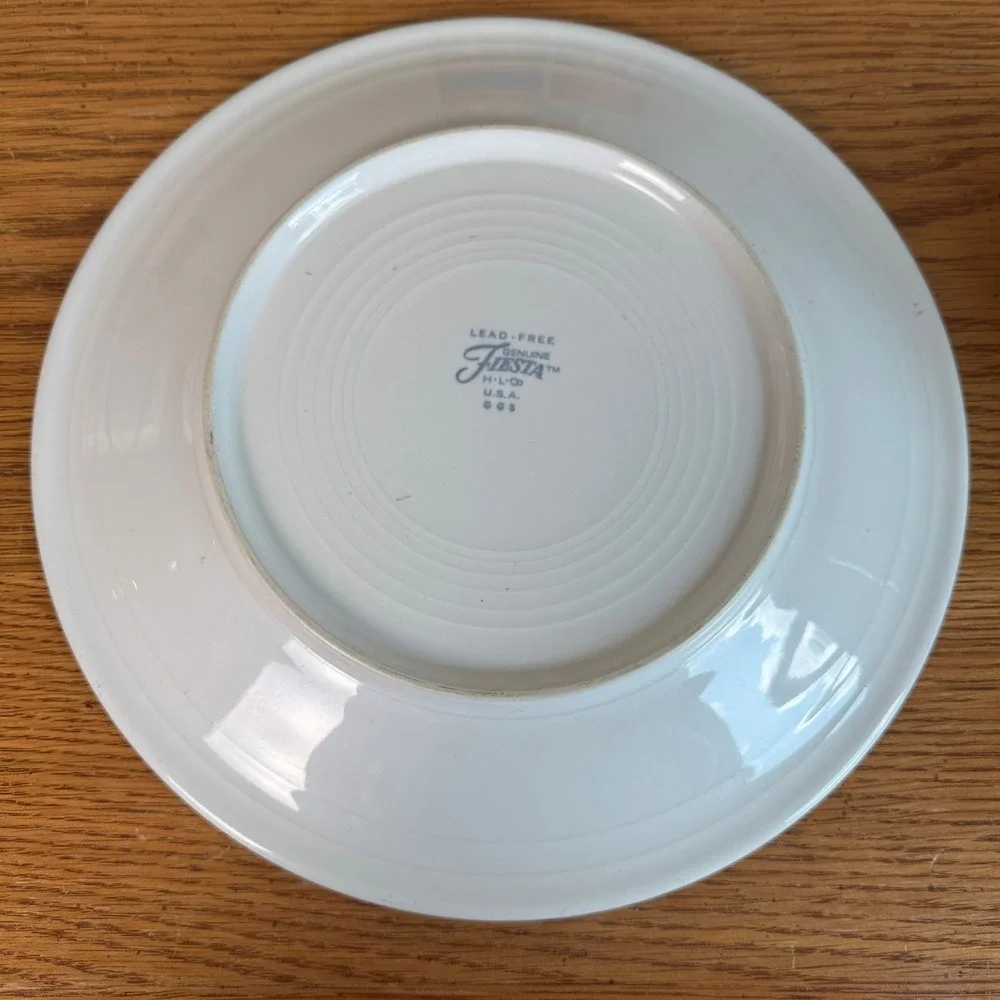 Fiesta White Dinner Plate 10.5 Inch Genuine Lead Free HLC USA GGB Ceramic